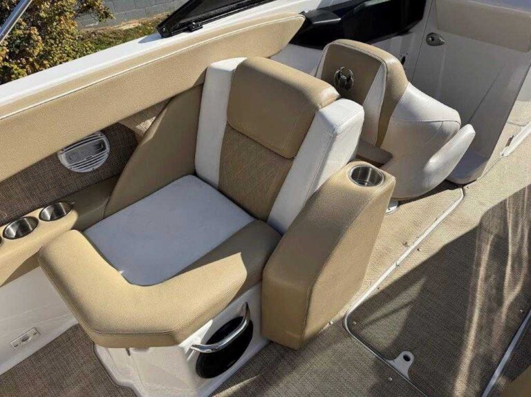 2016 Scarab 255 HO Platinum US-PSBSD071K516 [photo 19]